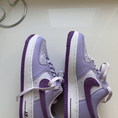 Nike Airforce Lila 37.5