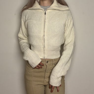 Cream zip-up ribbed knit sweater