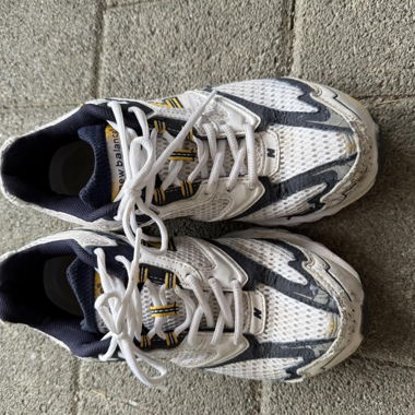New Balance 767
