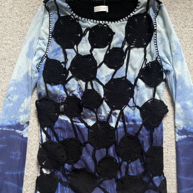Long sleeve top
