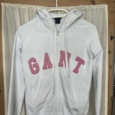 GANT Jacke in weiss und pink