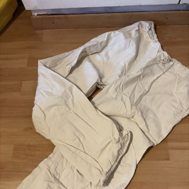 Weisse Parachute-Hose – Stradivarius – XL