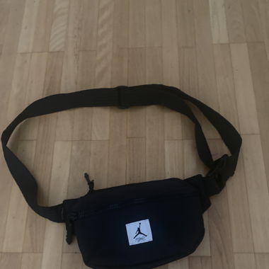 pouch