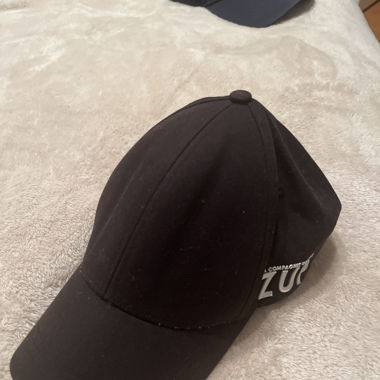 Casquette noir ajustable 