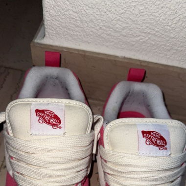 Vans Pink