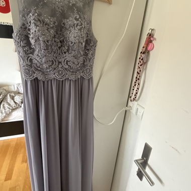 Evening/Cocktail Dress