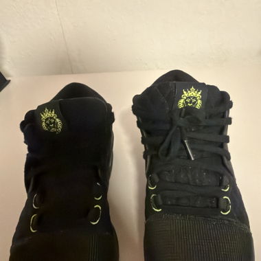 Black Nike High-Top Sneakers
