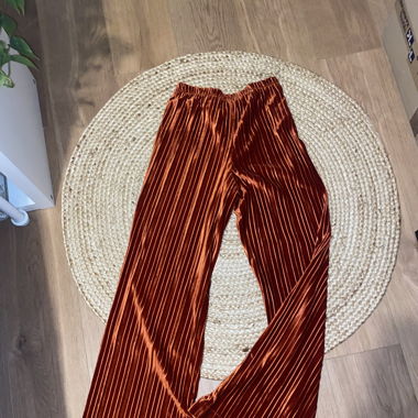 Samthose 