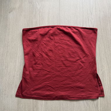 Rotes Tube-Top