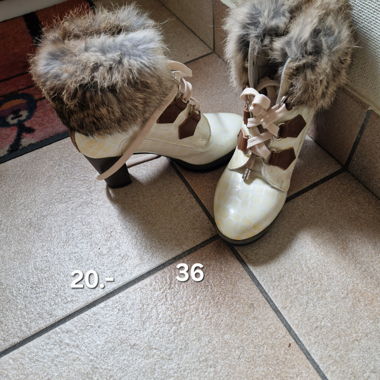 Bottes fourrure taille 36