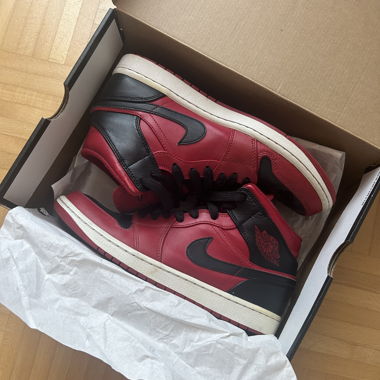 Nike Jordan 1 