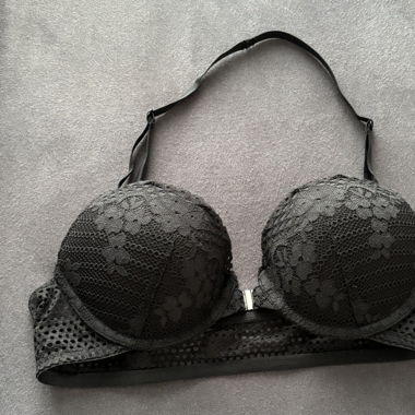 Backless bra