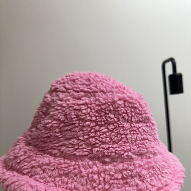 Flauschiger Bucket Hat – Pink 