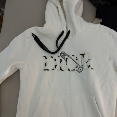 Schöner und warmer hoodie