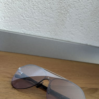 Sonnenbrille