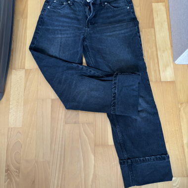 Black Jeans