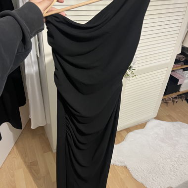 Robe noire 