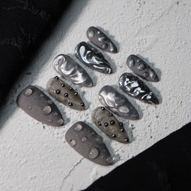 Bubble Metal Press-on Nails