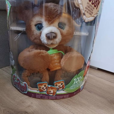 Peluche FurReal Cubby