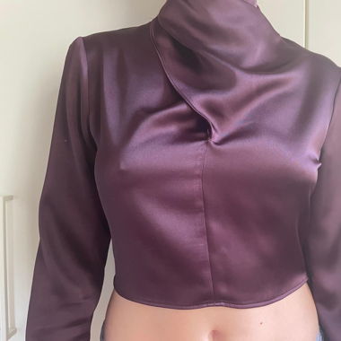haut à longues manches violet matière synthétique 