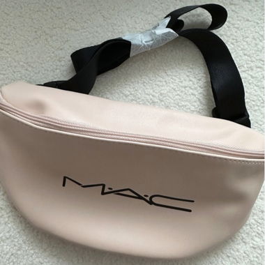 MAC waist bag