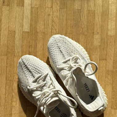 Adidas Yeezy Boost 350 V2 weiss