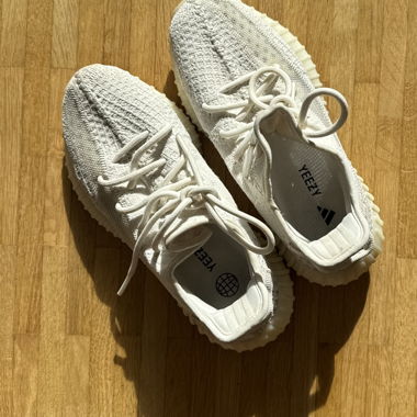 Adidas Yeezy Boost 350 V2 bianco