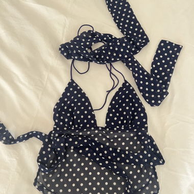 Trendy Neckholder-Top mit Tupfen, mit Halstuch und offenem Rücken