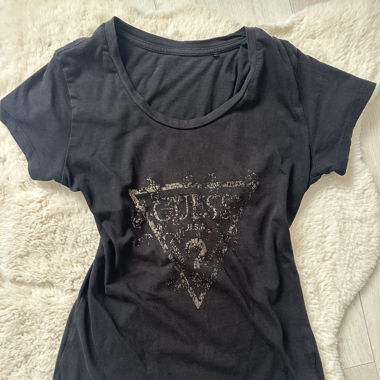 Guess T-Shirt