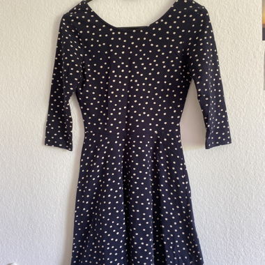 Punktmuster-Kleid
