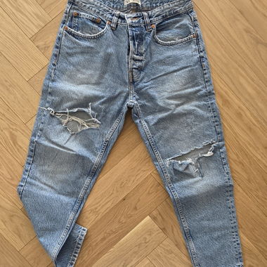Zara Ripped Jeans