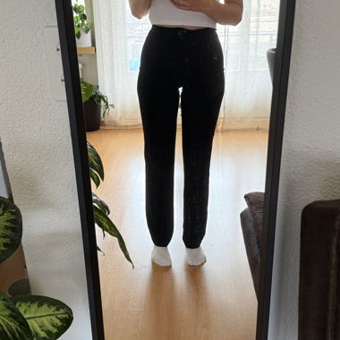 Schwarze high-waist Hose