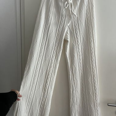 Weisse Stoffhose