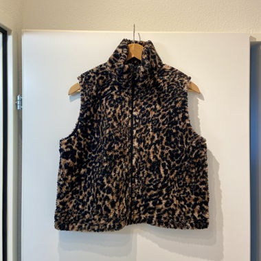 Fleece Weste mit Leopardenmuster