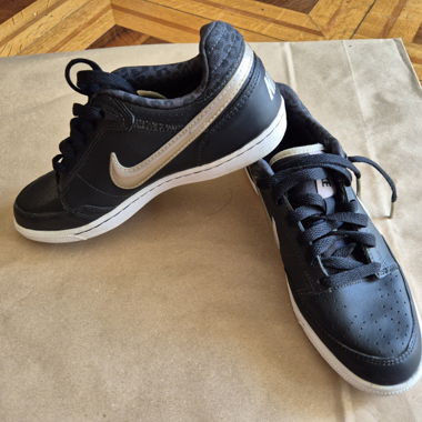 Nike Double Team Lite Black Sneakers