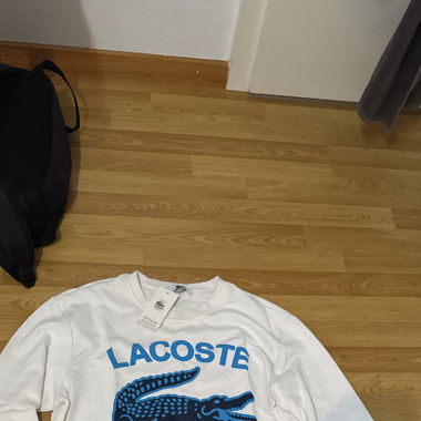 Lacoste Sweatshirt