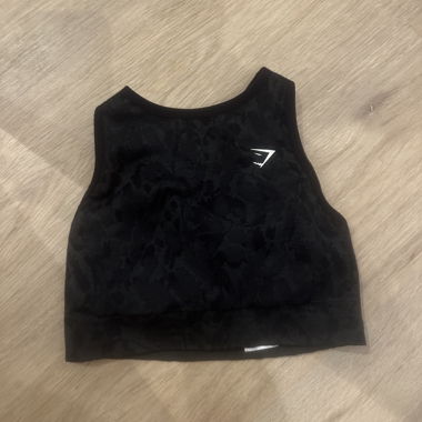 Haut de sport Gymshark (taille XS)