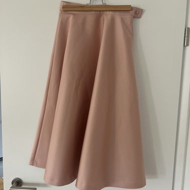 H&M Satin Rock