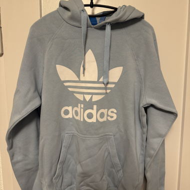 Hoodie Adidas bleu clair