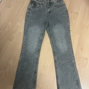 Jeans a zampa grigia