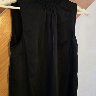 Elegant Black Sleeveless Blouse by VERO MODA