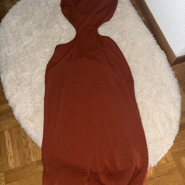 Robe longue dos ajoure