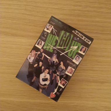 Babymonster cards we go up