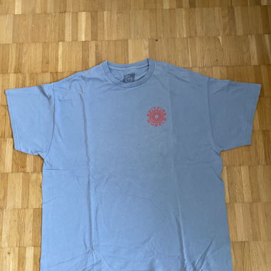 Tshirt Blue spitfire wheels 