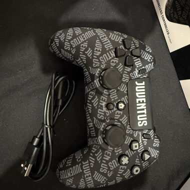 Controller Wireless JuventusPS4 Gaming Controller