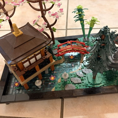 Lego: the peaceful garden