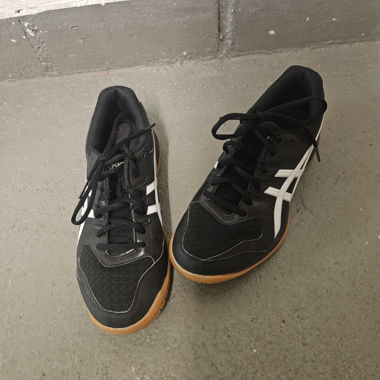 ASICS GEL-ROCKET Hallenschuhe 39