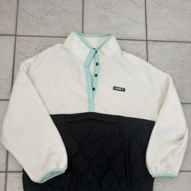 Obey fleece
