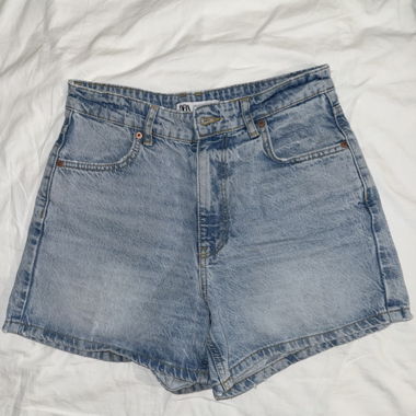 ZARA Jeansshorts 