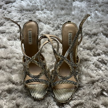 Scarpe Guess